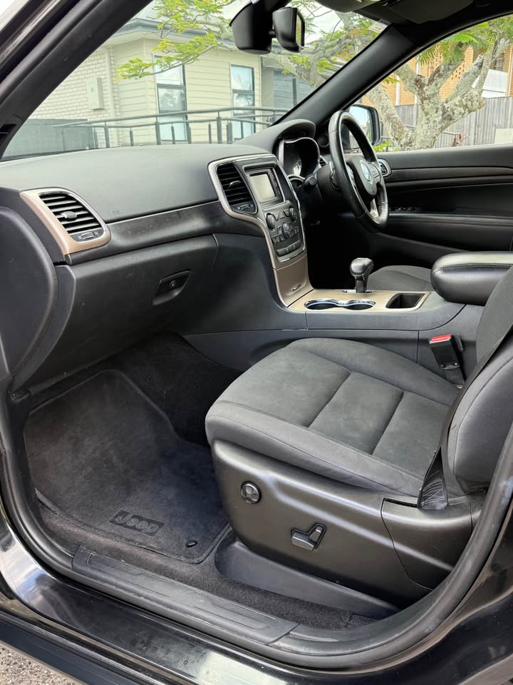 
								2015 Jeep grand cherokee full									