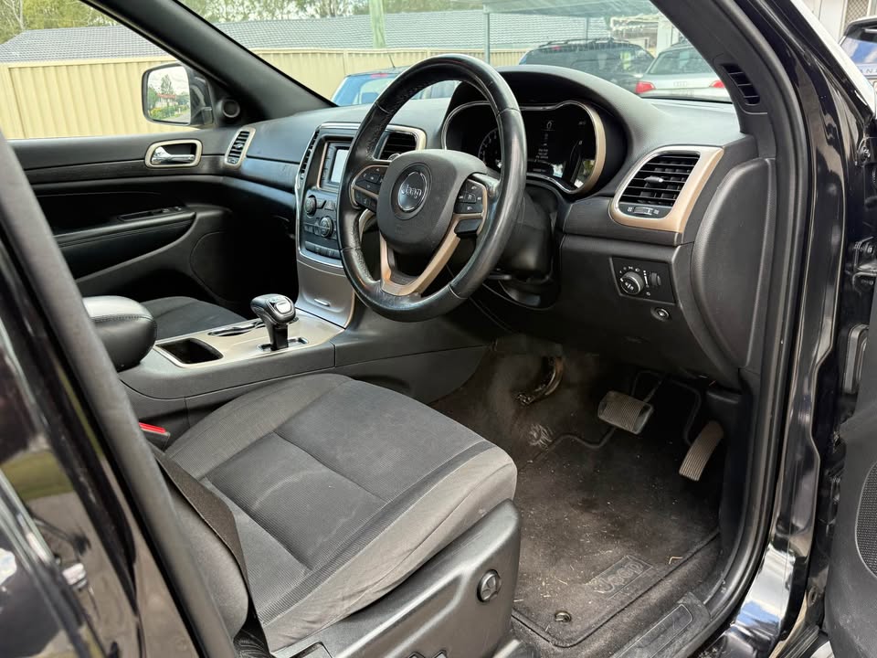 
								2015 Jeep grand cherokee full									