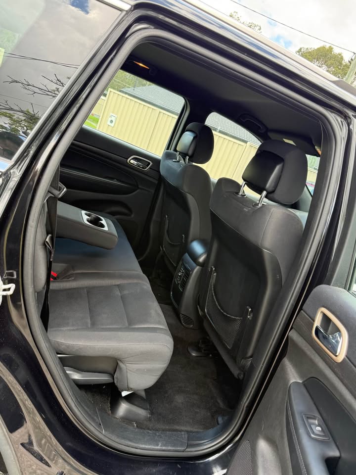 
								2015 Jeep grand cherokee full									